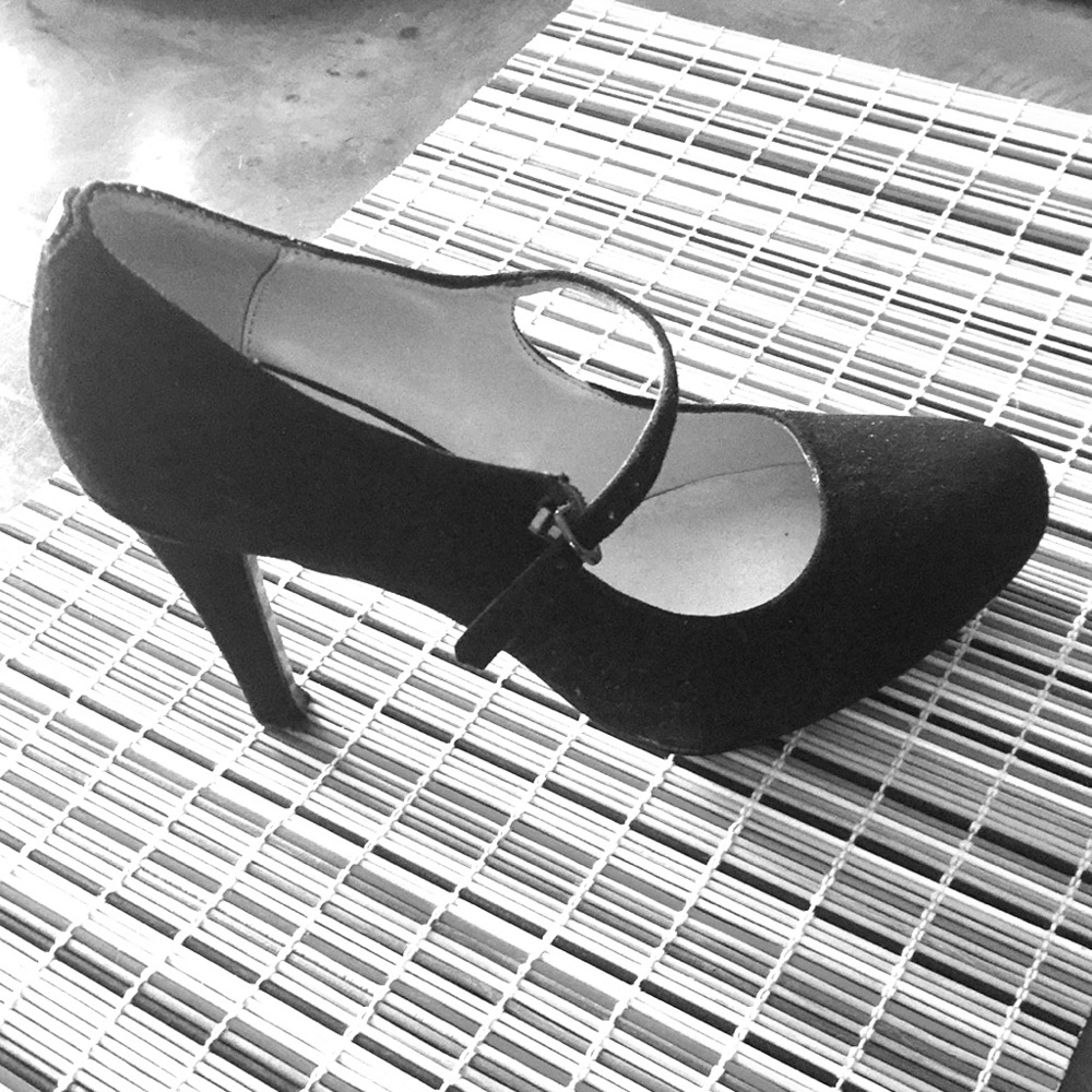 Guess suede black high heels, Mary Jane style.